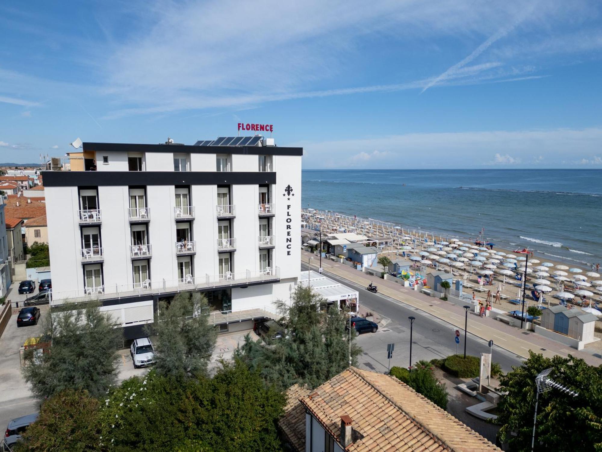 Hotel Florence Marotta Exterior foto